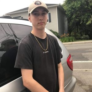 Meet your Posher, Felix